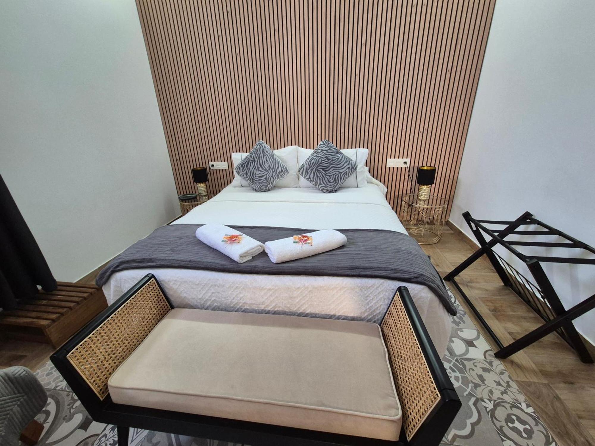 Home Suites Center Granada Luaran gambar